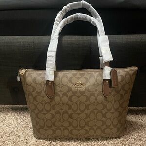 Brand new couch purse